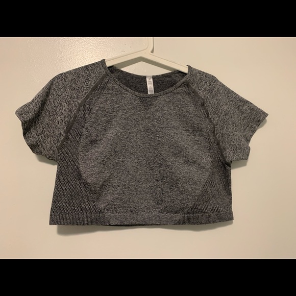 Workout crop top - Picture 2 of 3